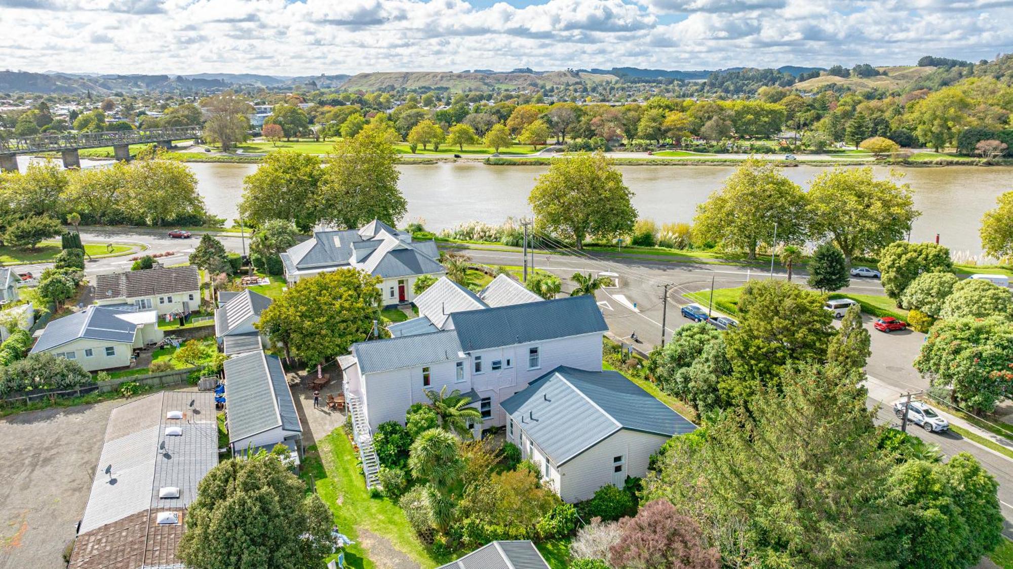Braemar House B&B And Yha Hostel Whanganui Extérieur photo