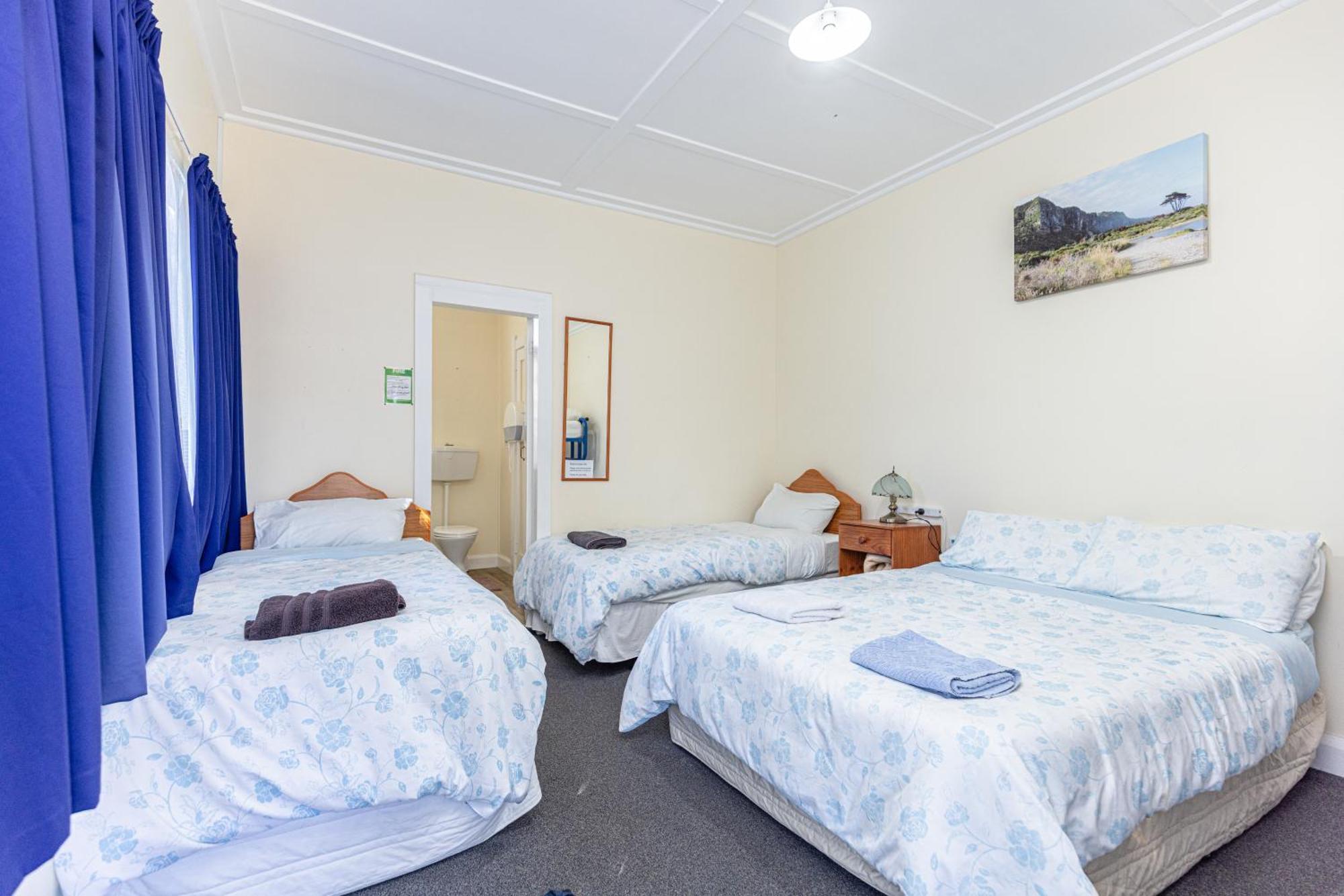 Braemar House B&B And Yha Hostel Whanganui Extérieur photo
