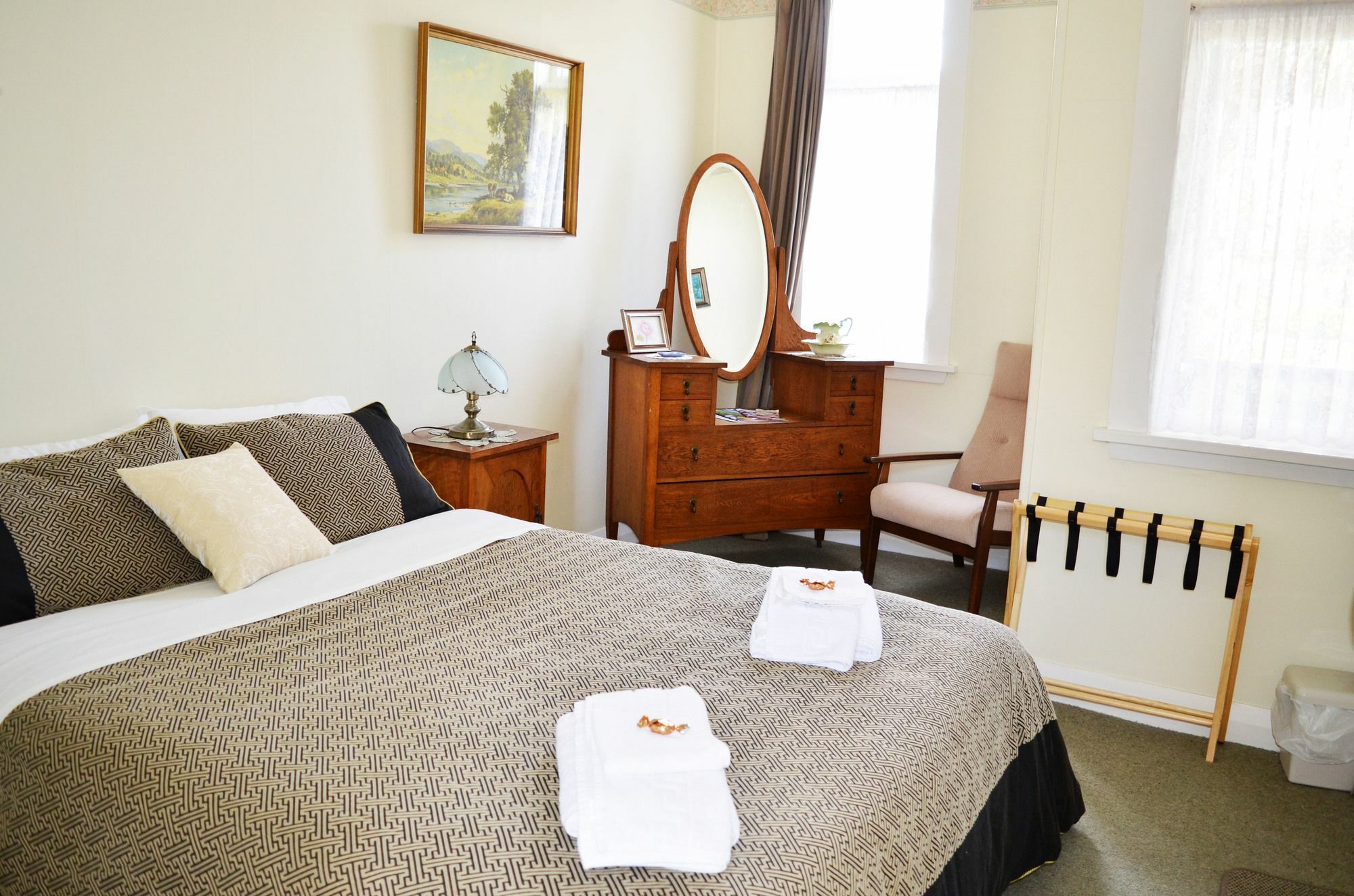 Braemar House B&B And Yha Hostel Whanganui Extérieur photo